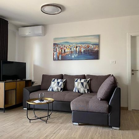 Marazul Apartments Povljana Esterno foto